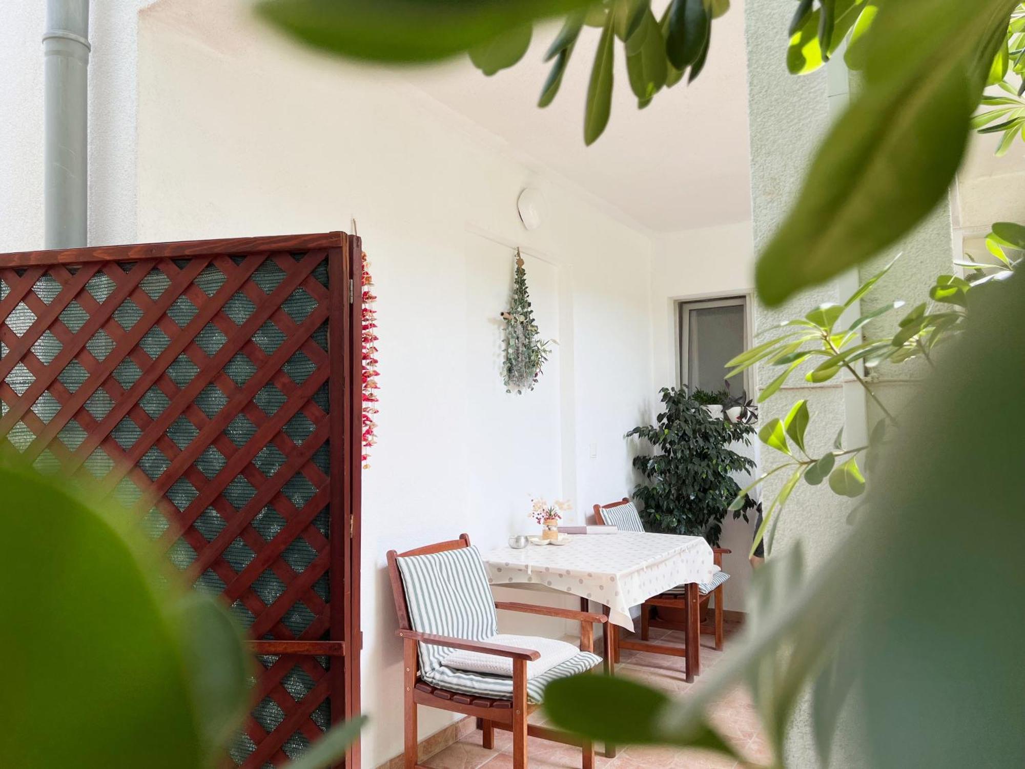 Room Tai - Spacious And Comfy With Private Terrace Хвар Екстериор снимка